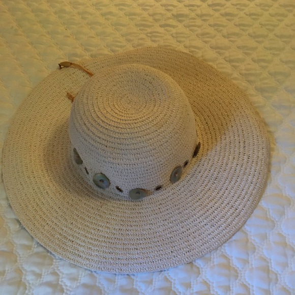 Sun Hat purchased at Chimney Rock, NC - Picture 3 of 5